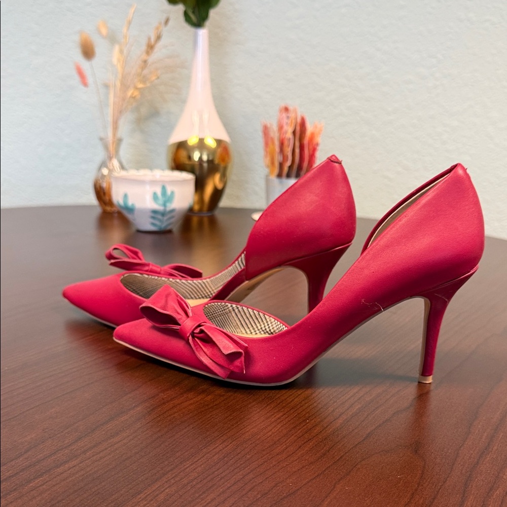 Elegant Empress Red Women's Heels